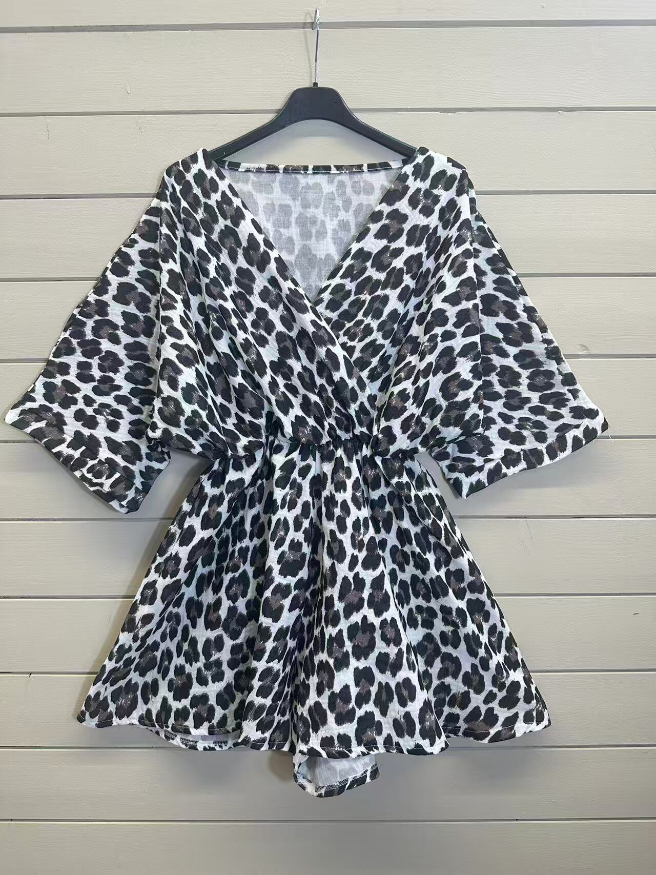 Grossiste ESTEE - COMBINAISON SHORT GAZE DE COTON IMPRIME LEOPARD