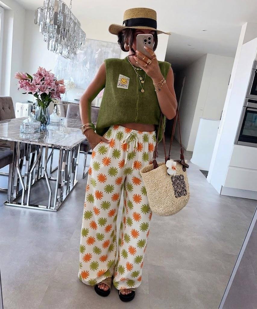 Wholesaler ESTEE - PALAZZO PANTS WITH ELASTIC WAIST, 2 POCKETS, PRINTED