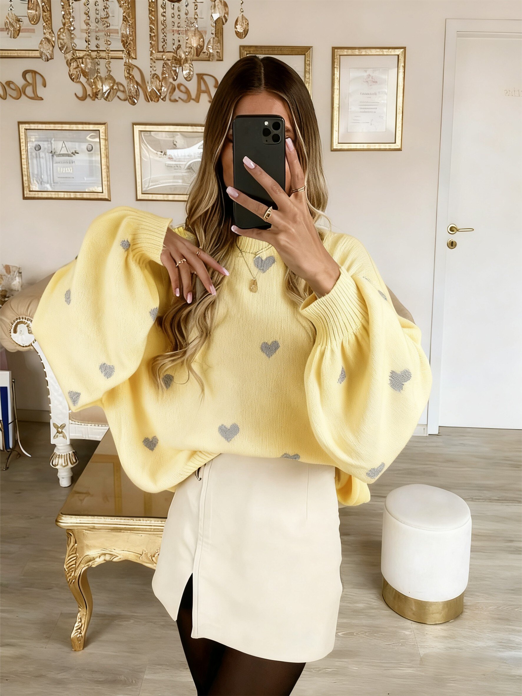 Grossiste ESTEE - PULL EN LAINE OVERSIZE DOUX AVEC PETITS CŒURS IDÉAL POUR LES FÊTES