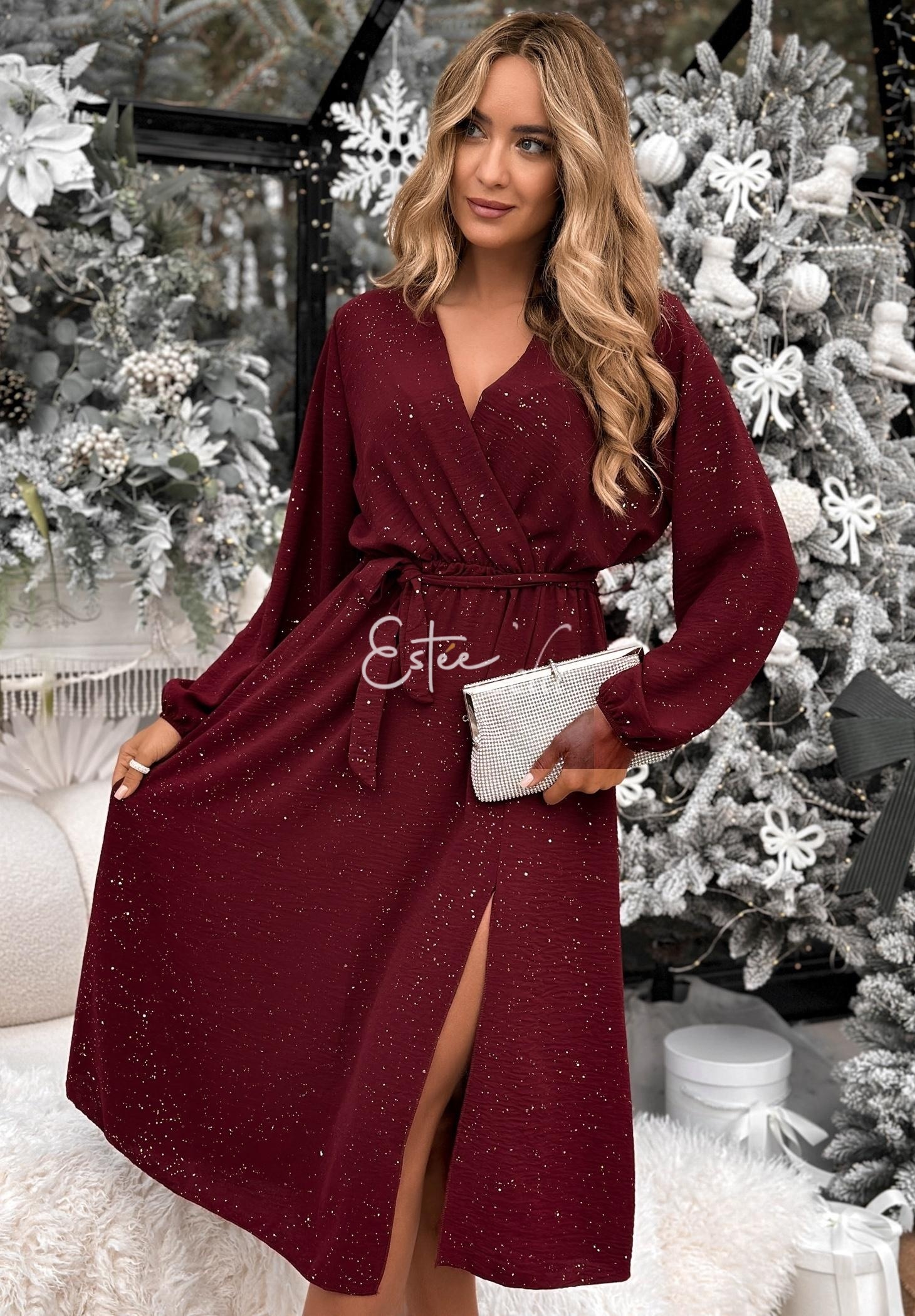 Grossiste ESTEE - ROBE LONGUE BRILLANT AVEC CORDON À LA TAILLE IDÉALE POUR LES FÊTES