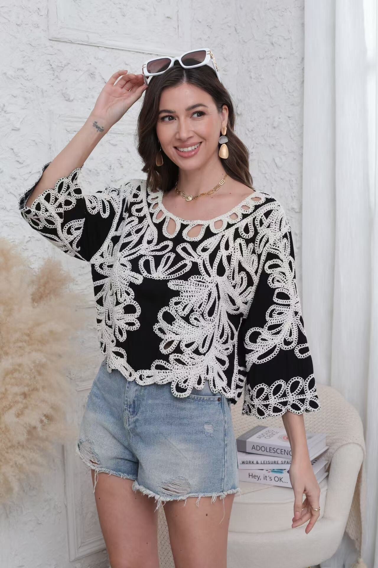 Grossiste Esther.H Paris - Blouse noir à motif beige