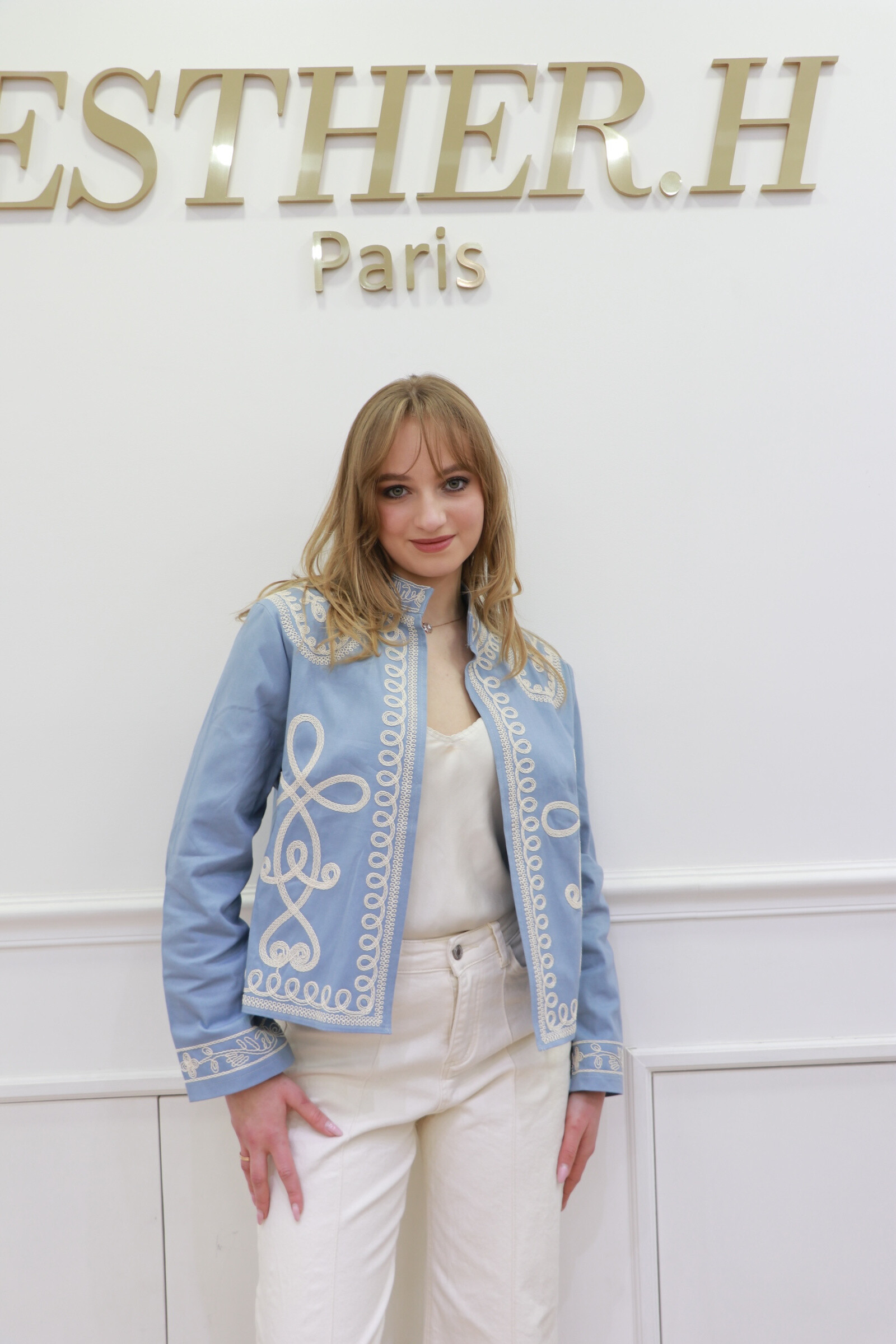Grossiste Esther.H Paris - Petite veste brodé