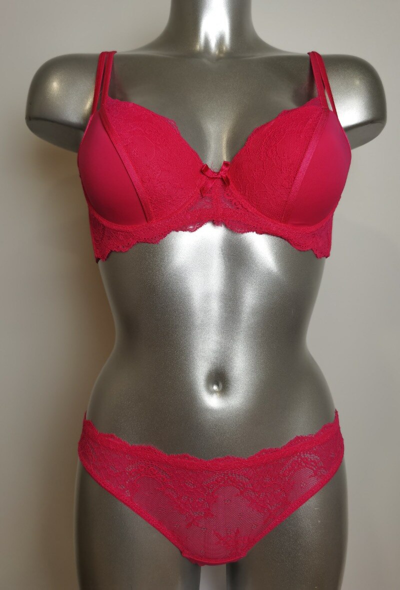 Grossista ESTHER QUEEN - Set reggiseno imbottito + perizoma fucsia