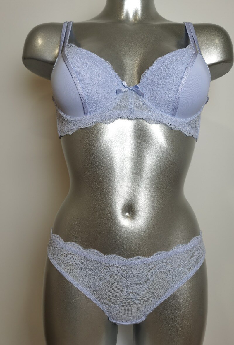 Grossista ESTHER QUEEN - Set reggiseno imbottito + perizoma celeste