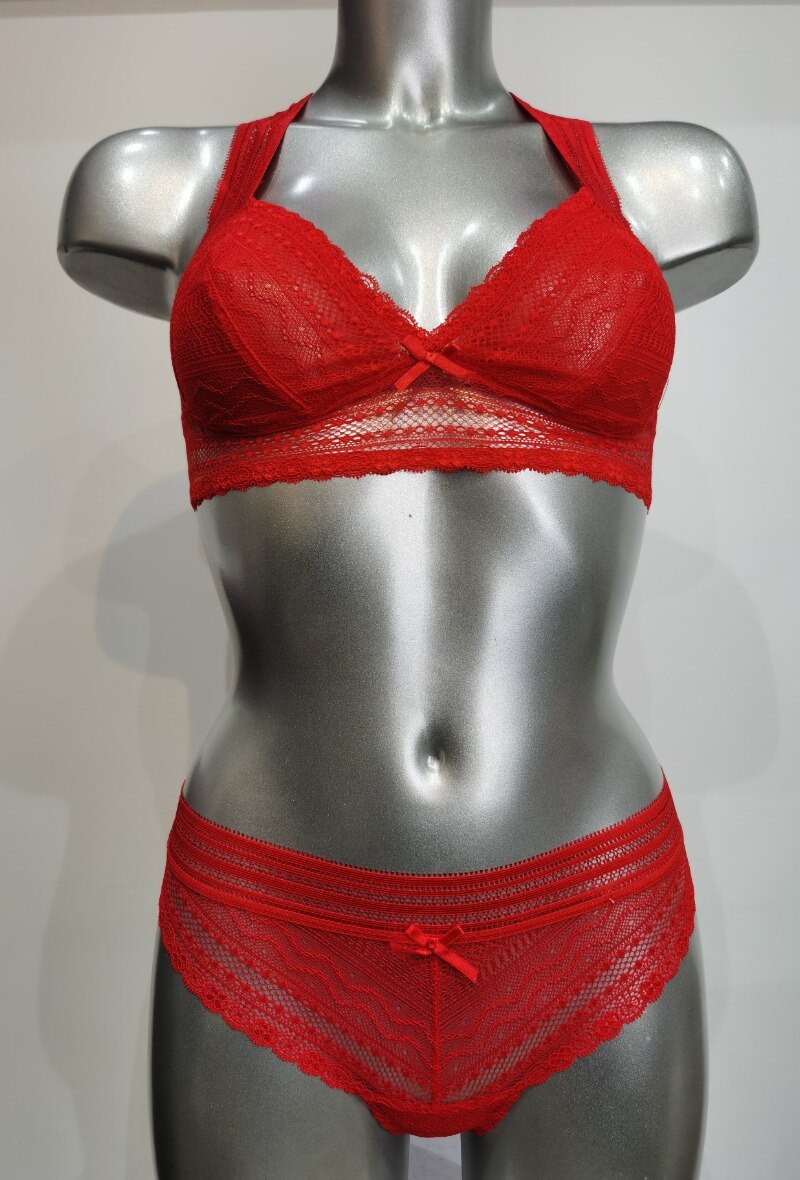 Großhändler ESTHER QUEEN - Ungepolstertes BH-Set + roter Tanga