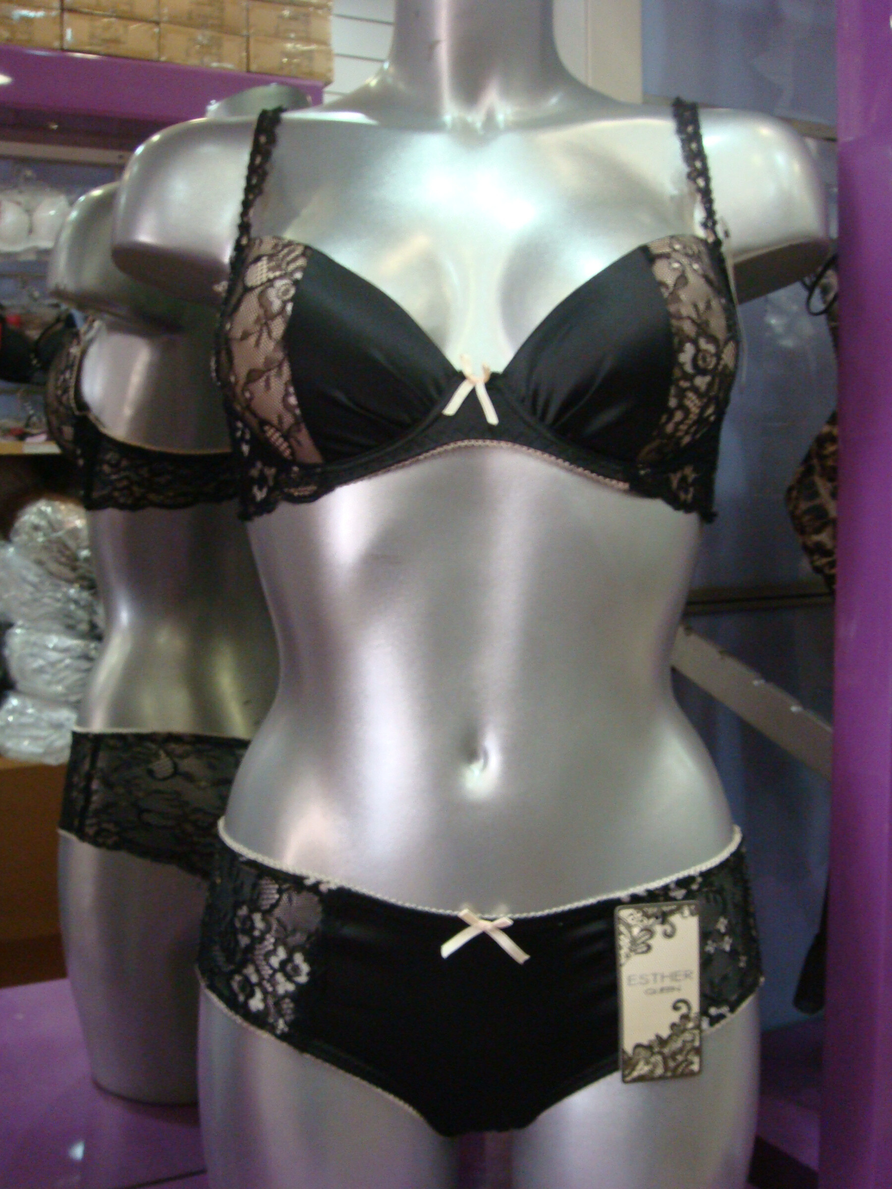 Mayorista ESTHER QUEEN - Conjunto sujetador con relleno + boxer Negro/Beige