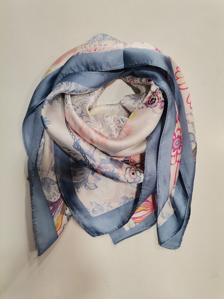 Wholesaler EURO YU BAG'S - small square