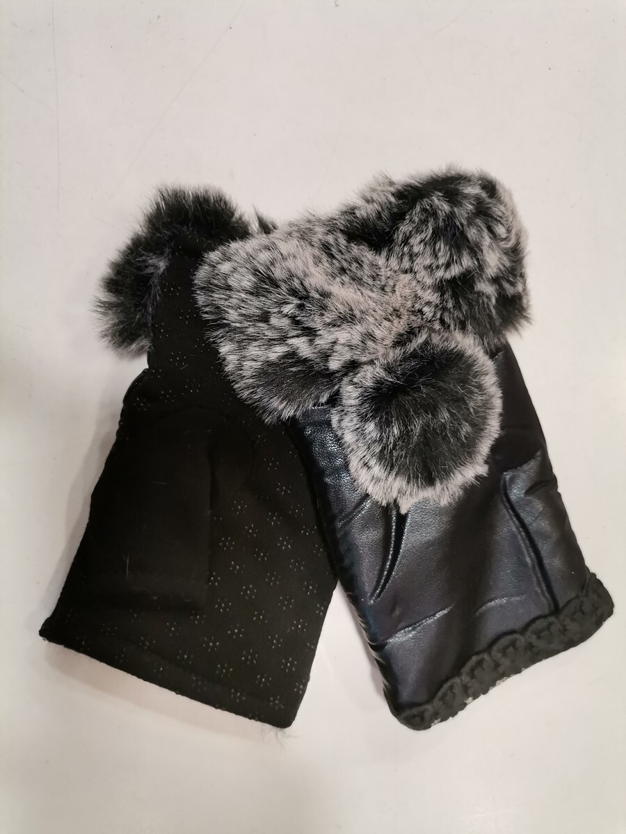 Wholesaler EURO YU BAG'S - mitten