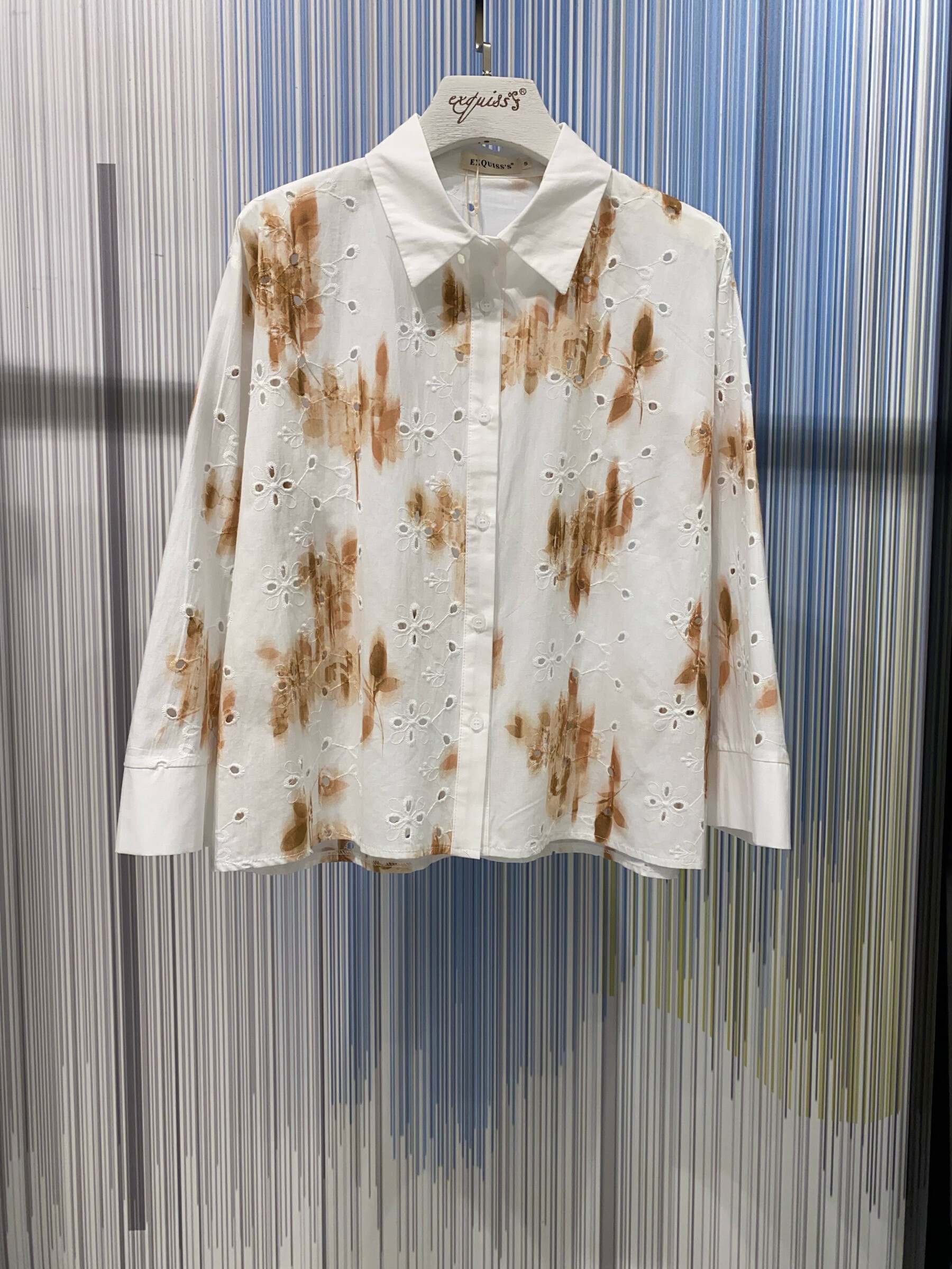 Grossiste Exquiss's - Chemise brodée à manches longues