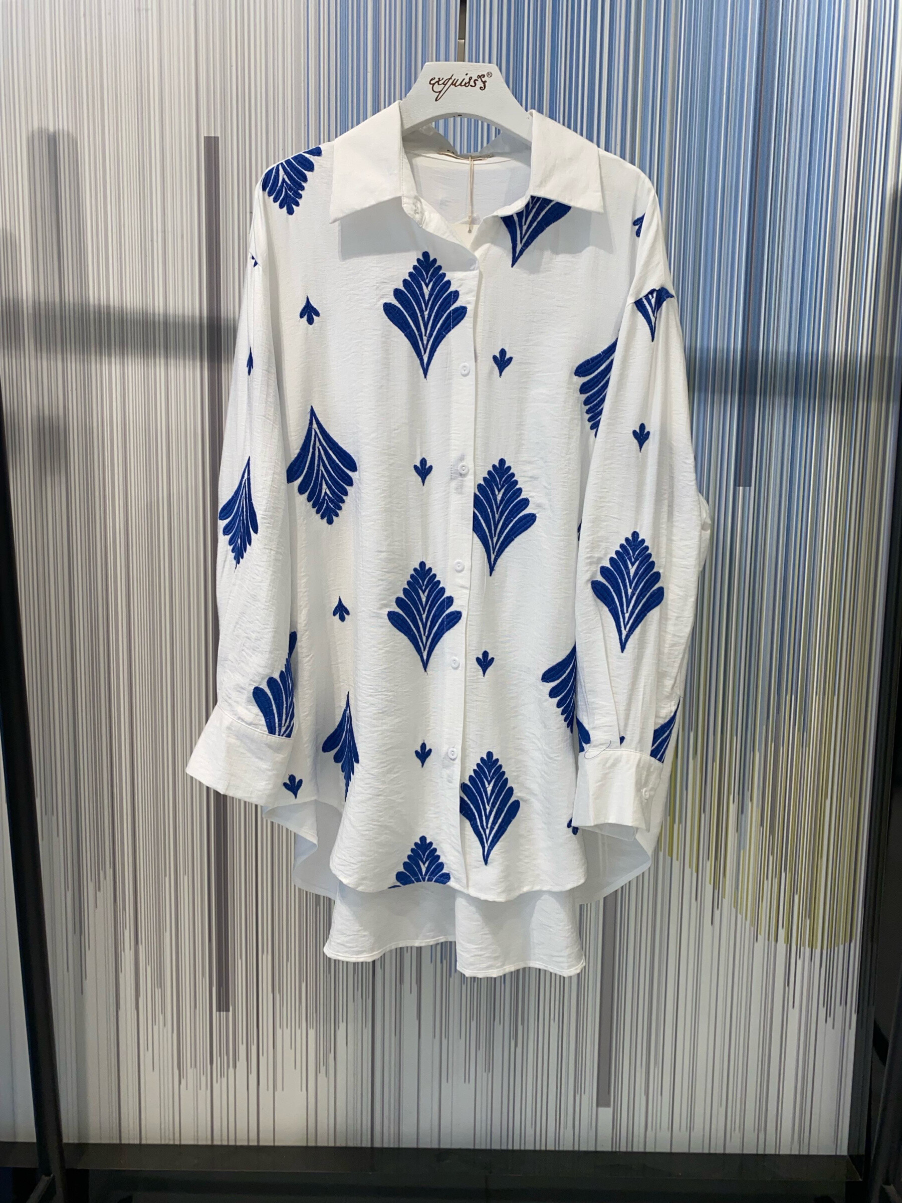 Grossiste Exquiss's - Chemise imprimée élégante
