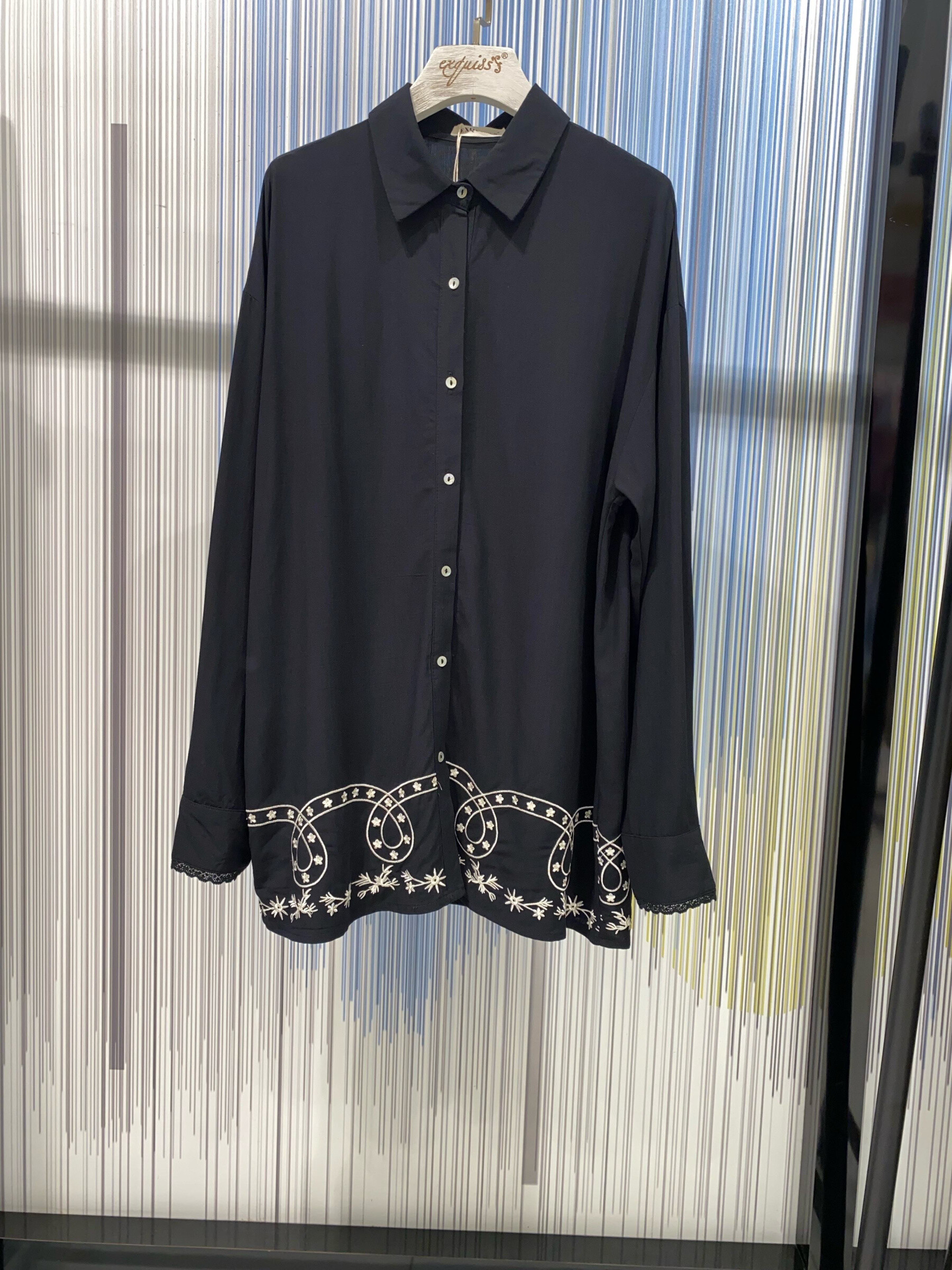 Grossiste Exquiss's - Chemise ample à motif imprimé