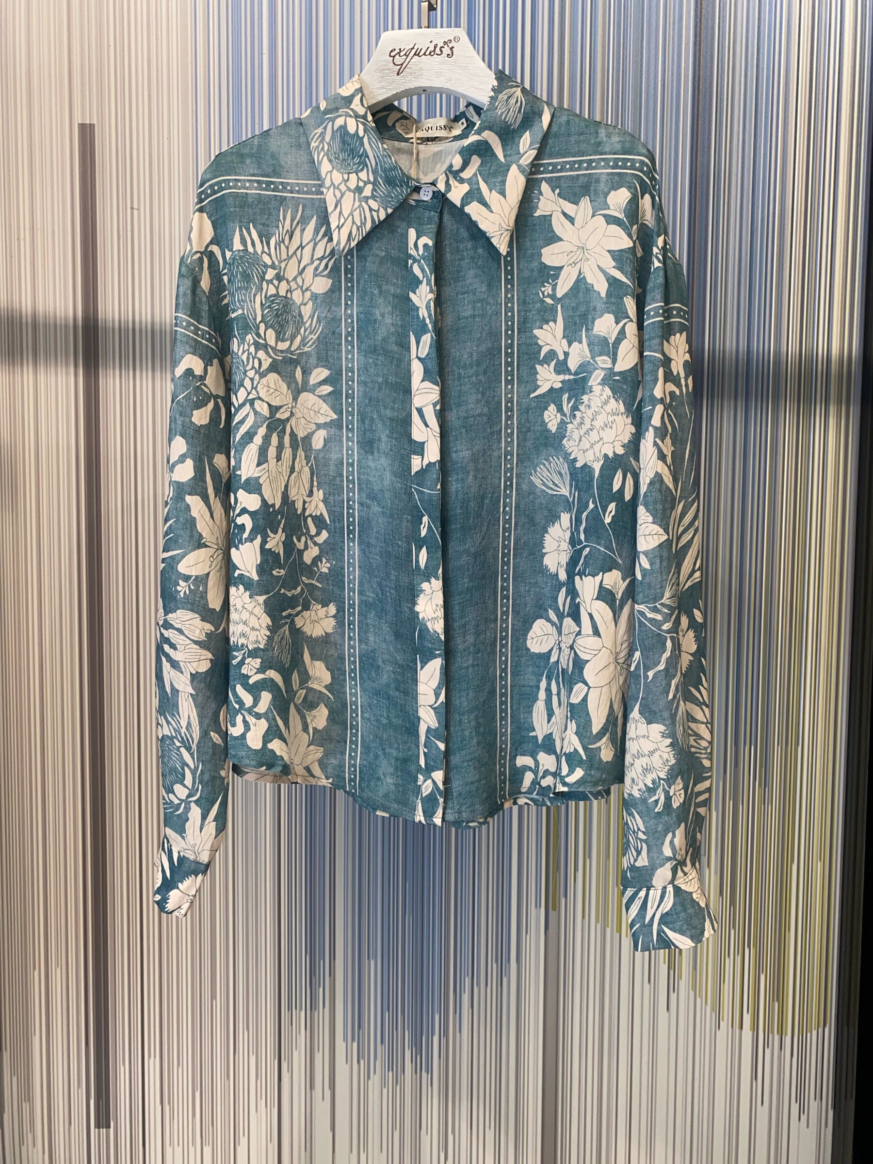 Wholesaler Exquiss's - Long sleeve flower shirt