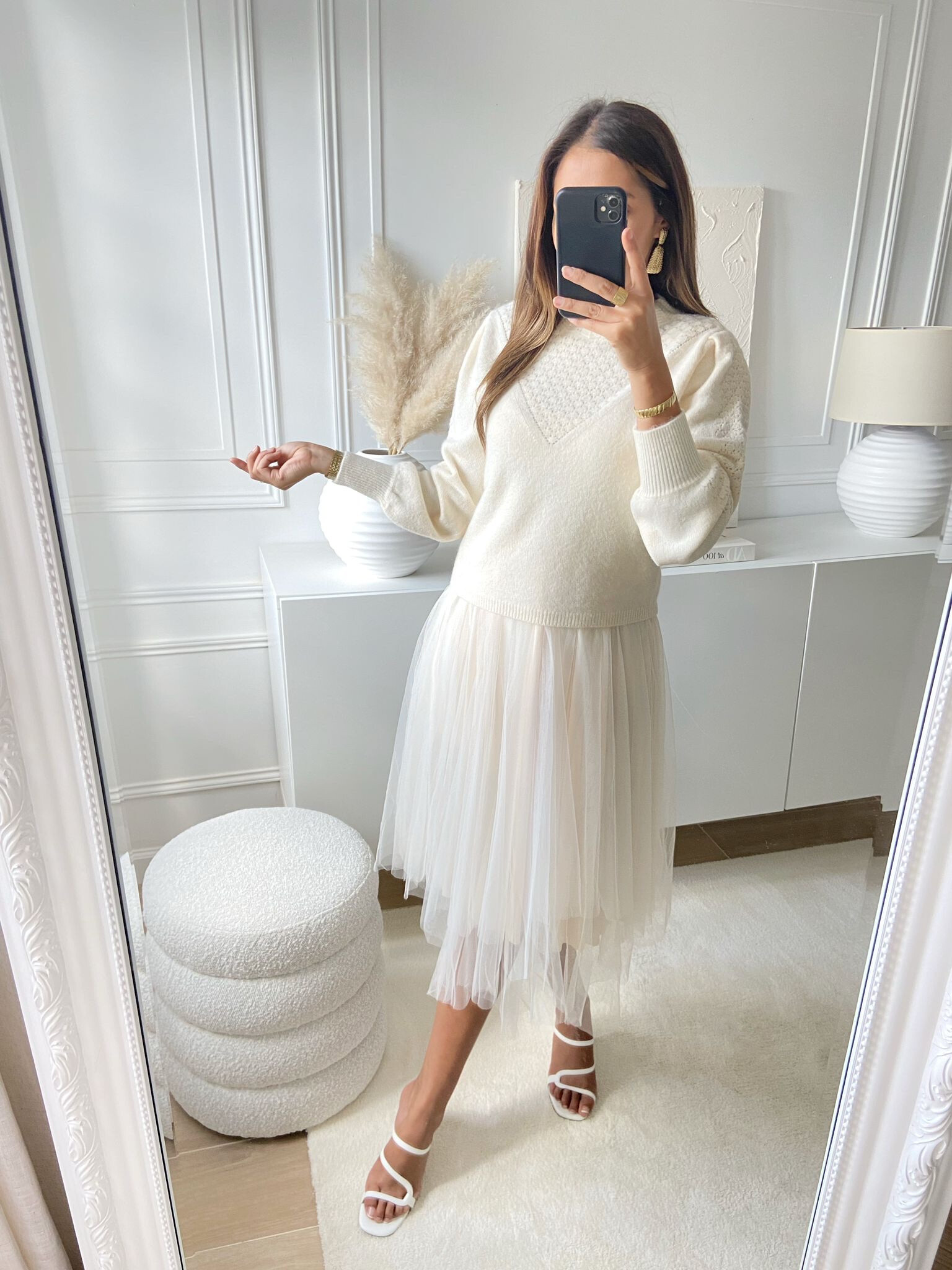 Grossista Exquiss's - Maglione romantico e gonna