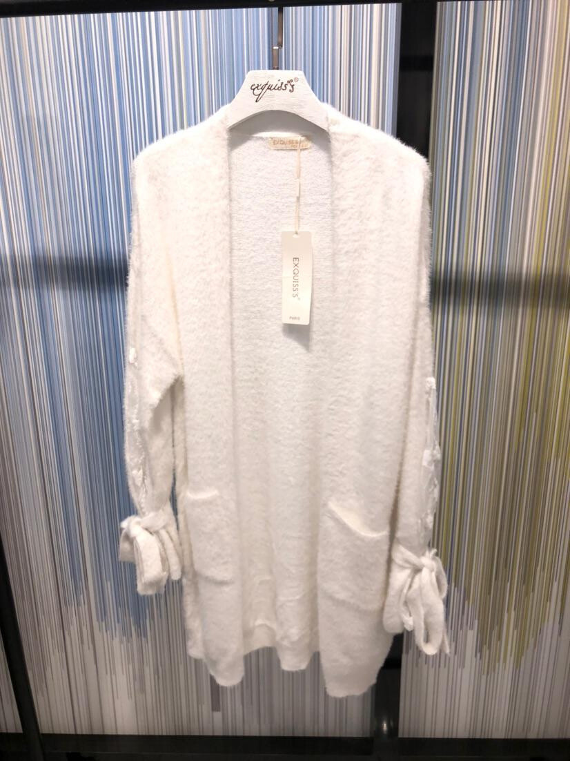 Grossiste Exquiss's - Veste confortable à manches en dentelle