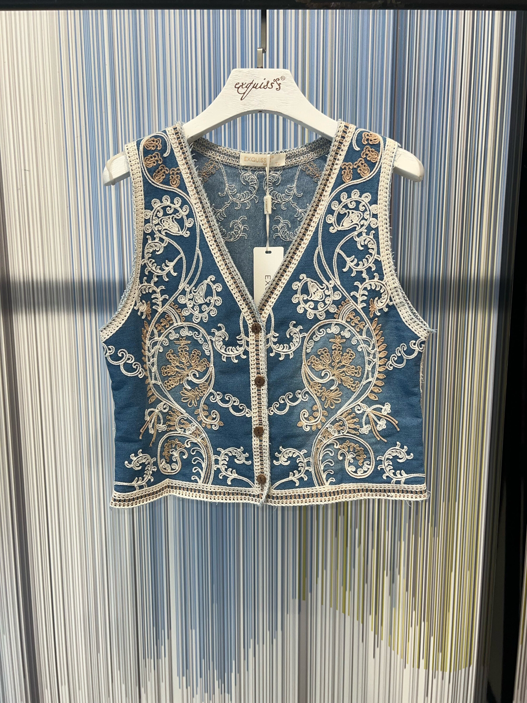 Grossista Exquiss's - Elegante giubbotto ricamato