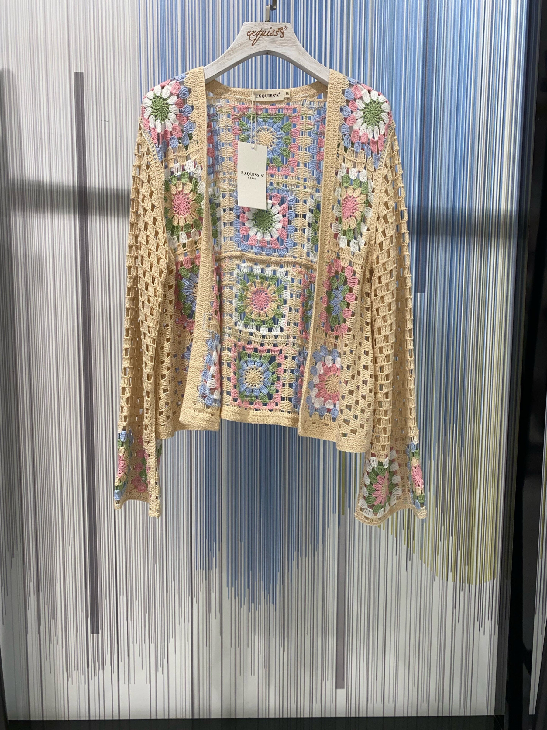 Grossista Exquiss's - Cardigan openwork con motivi floreali