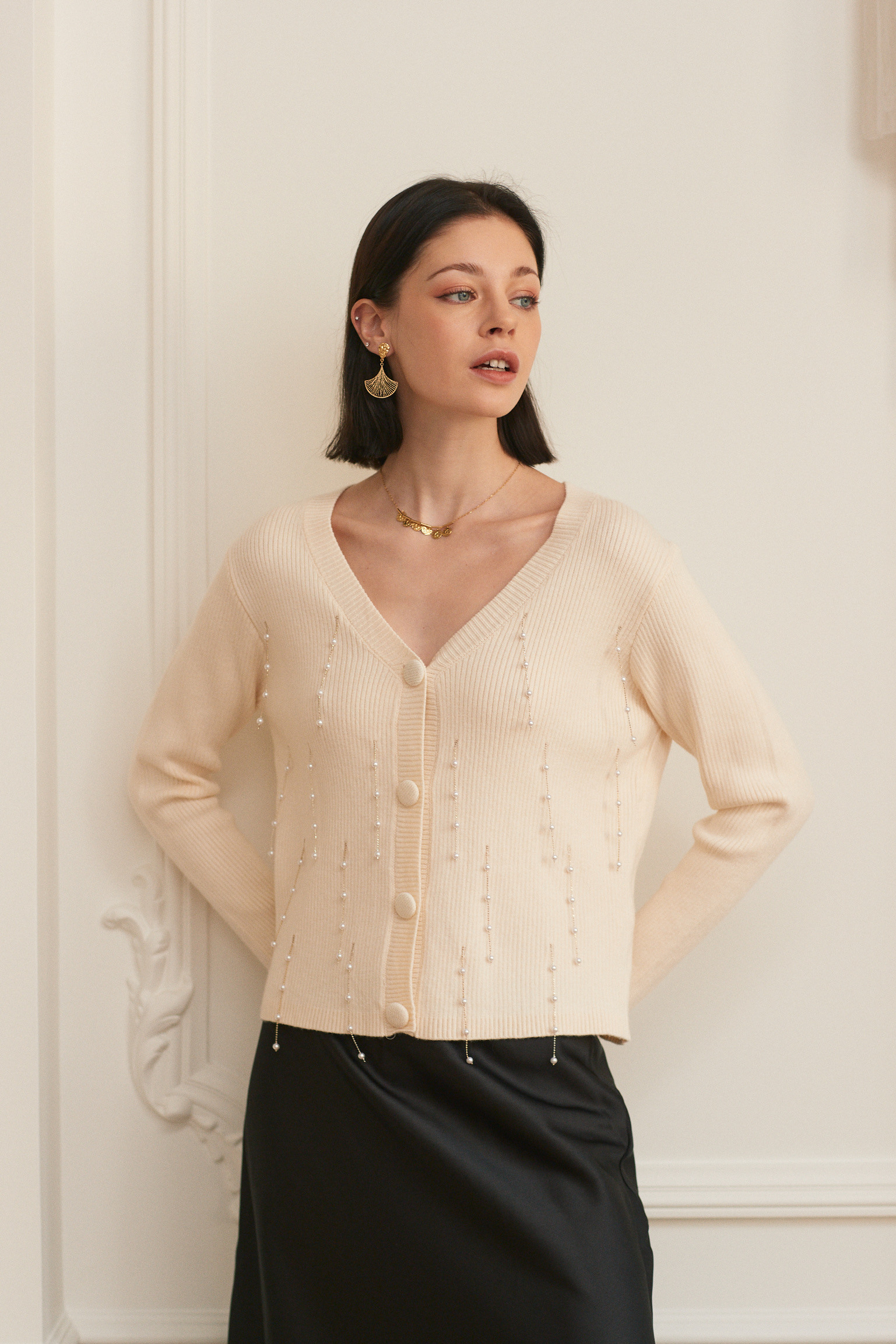Wholesaler Exquiss's - Cardigan with delicate buttons