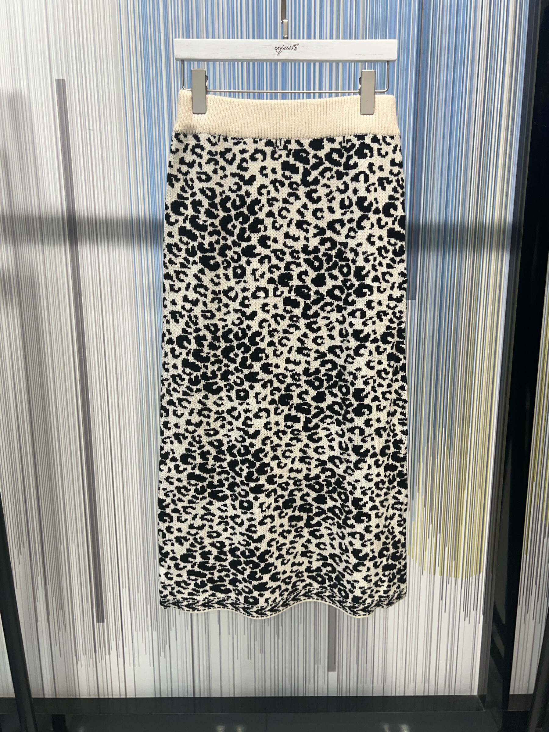Wholesaler Exquiss's - Leopard print midi skirt
