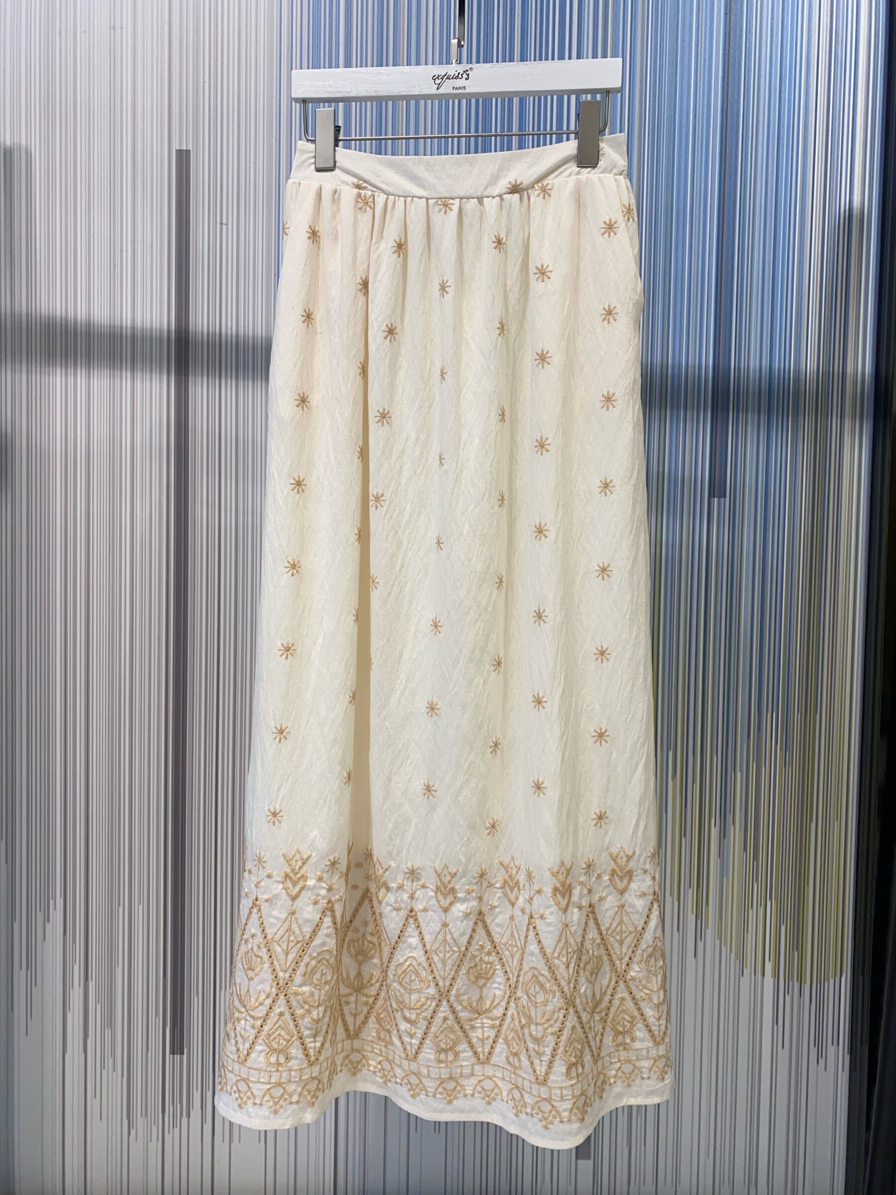 Wholesaler Exquiss's - Elegant maxi embroidered skirt
