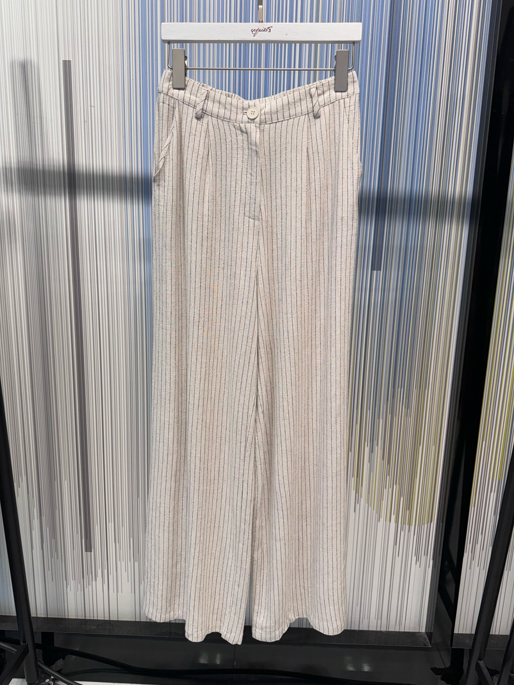 Grossiste Exquiss's - Pantalon large à rayures