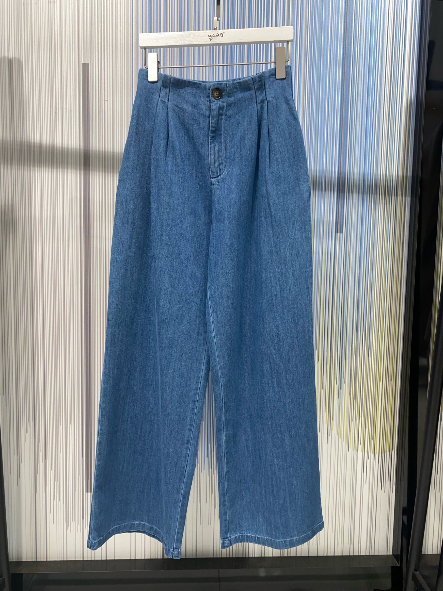 Grossiste Exquiss's - Pantlon large en denim taille haute avec plis élégants Large