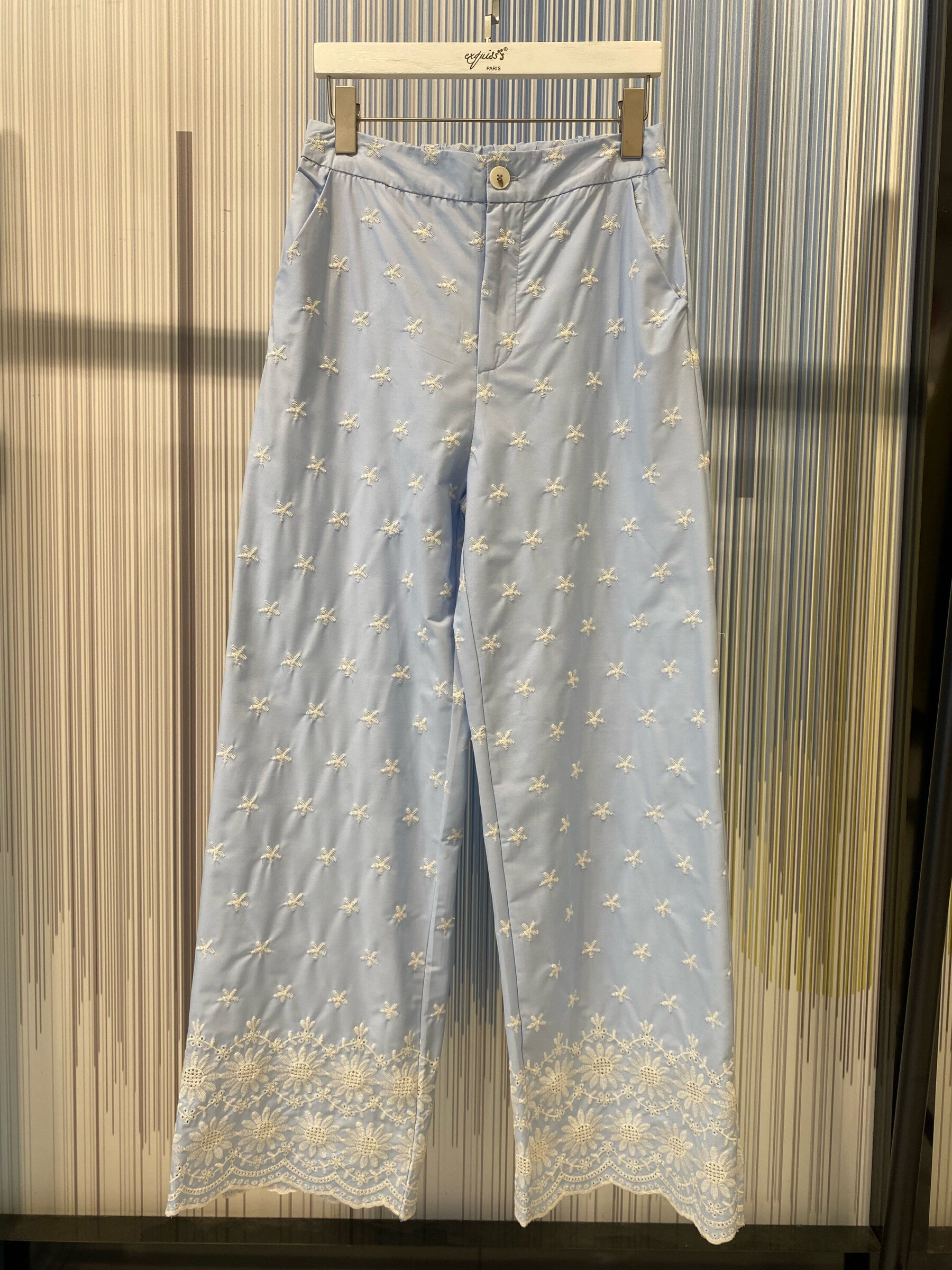 Grossista Exquiss's - Grandi pantaloni ricamati svasati