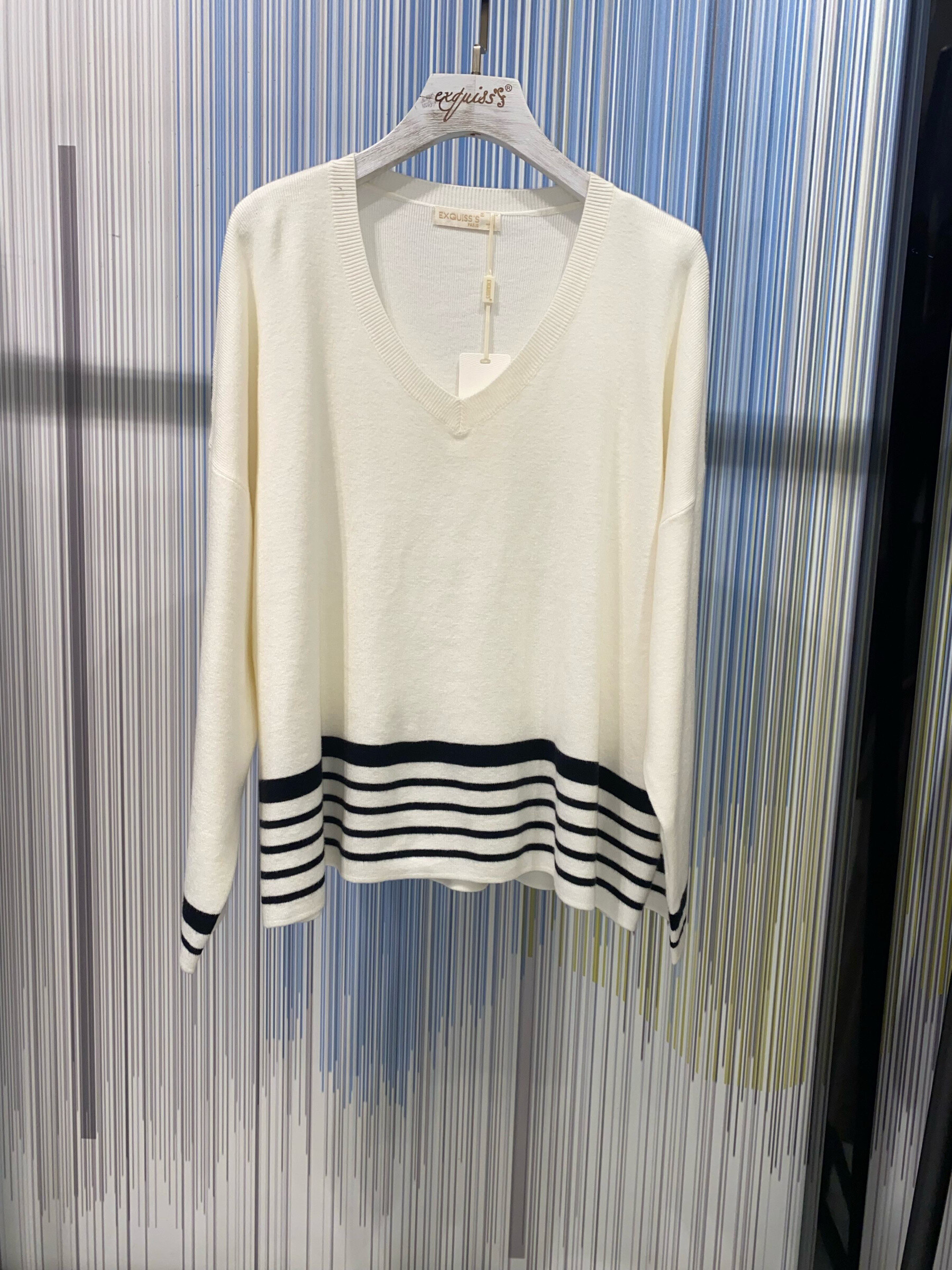 Wholesaler Exquiss's - Chic Striped Sweater