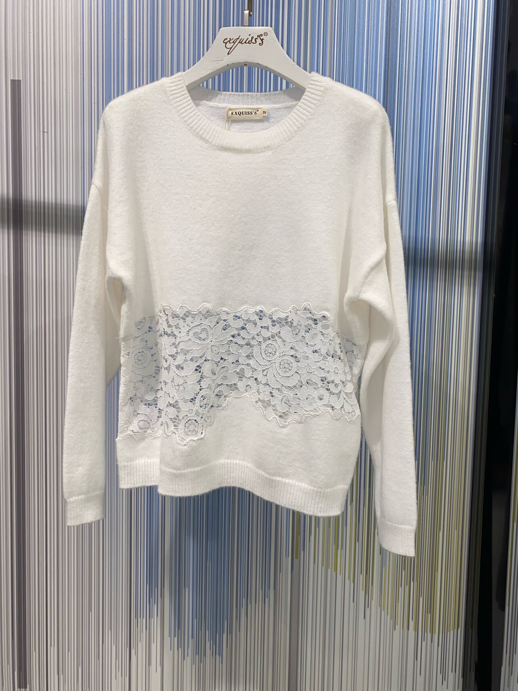 Großhändler Exquiss's - Damenpullover mit floraler Spitze