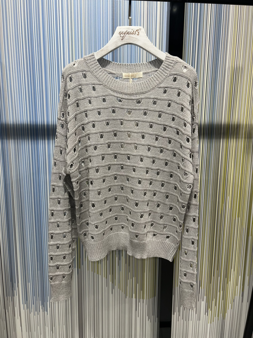 Wholesaler Exquiss's - Subtle patterned sweater and long sleeves