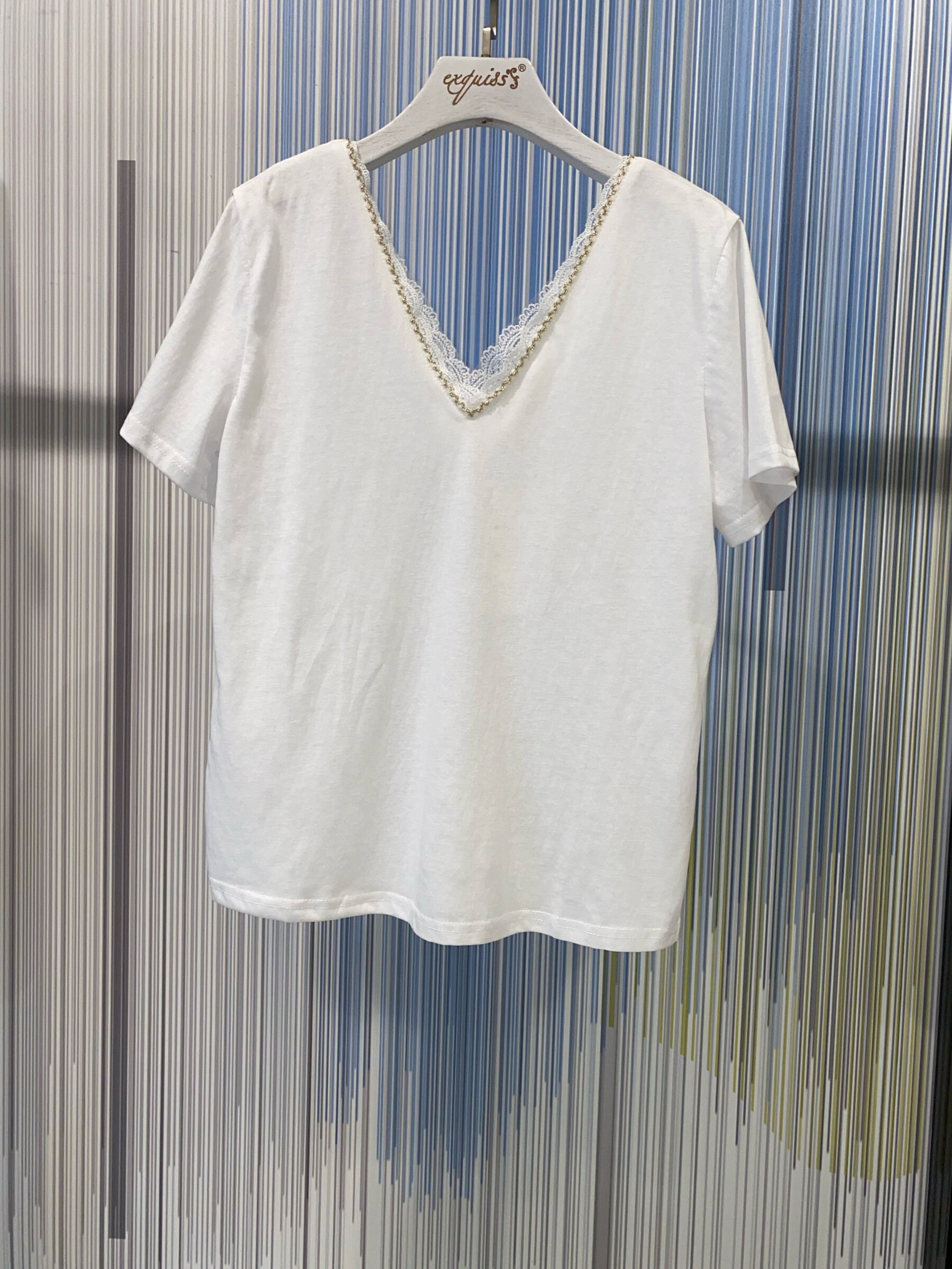 Grossiste Exquiss's - T-shirt féminin à dentelle