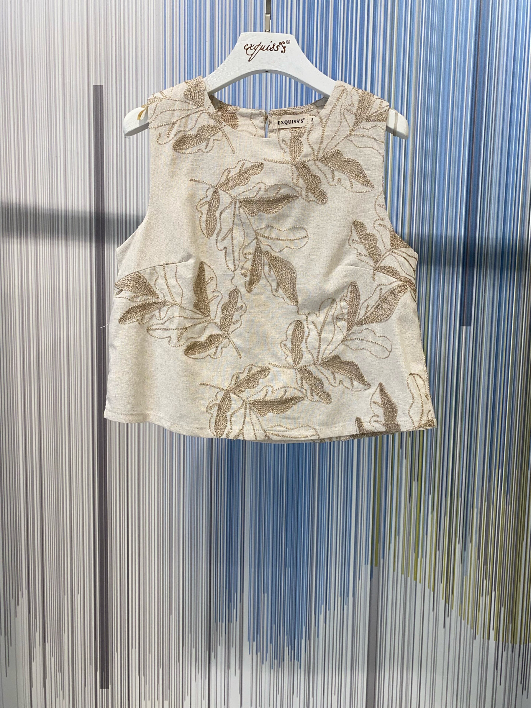 Wholesaler Exquiss's - Top without sleeve embroidered