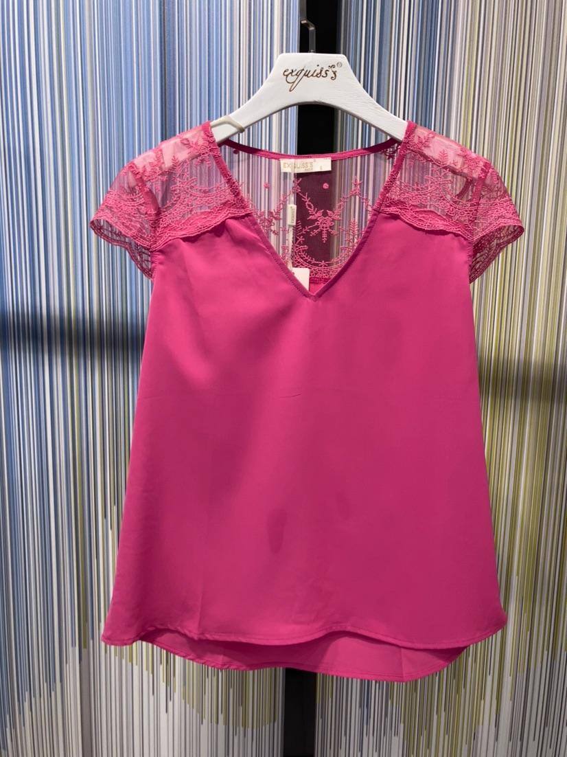 Mayorista Exquiss's - Blusa ligera con inserciones de encaje