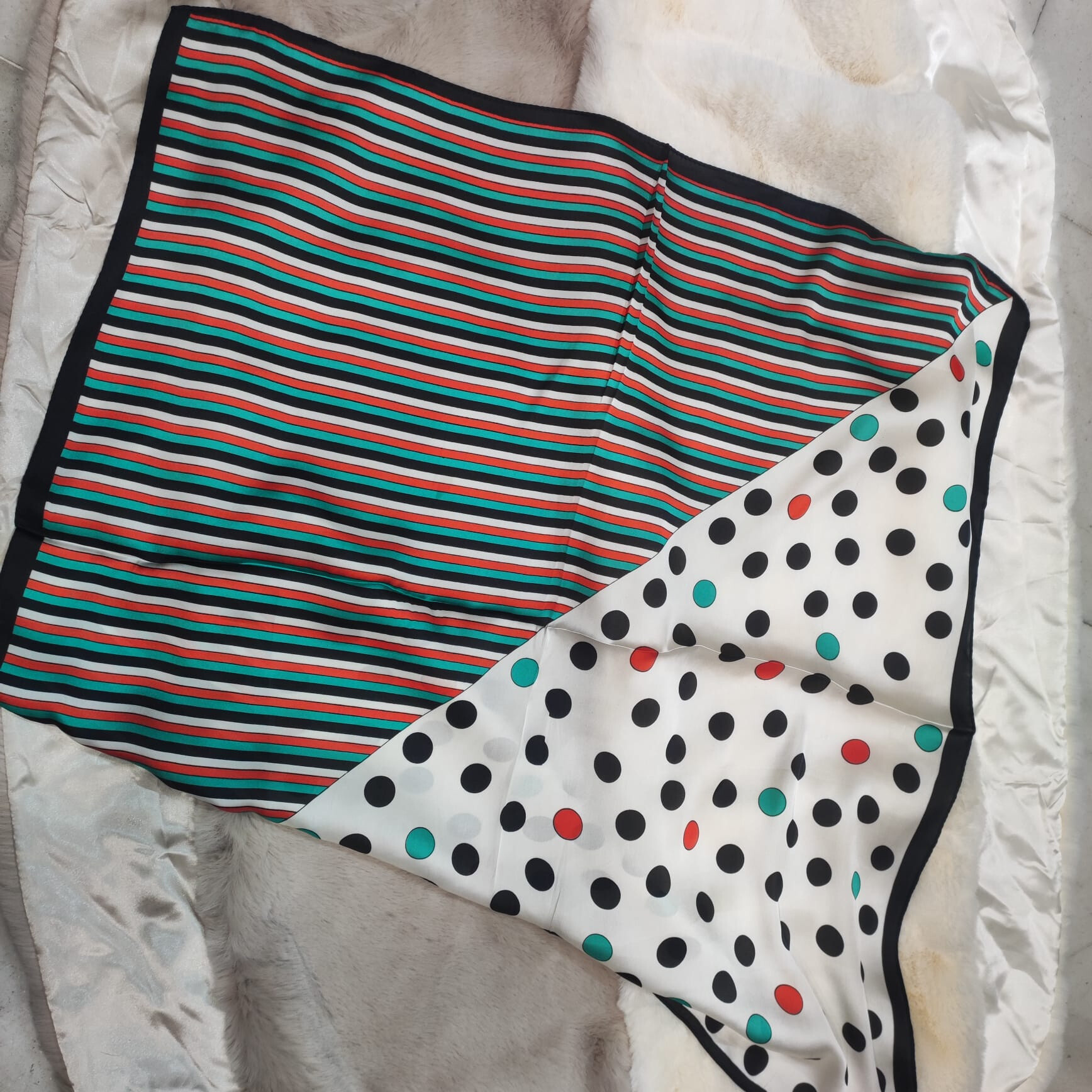 Wholesaler Fanda Miss - Scarf
