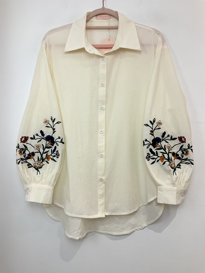 Grossiste FAN FAN - CHEMISE BRODEE Grossiste FAN FAN - CHEMISE BRODEE