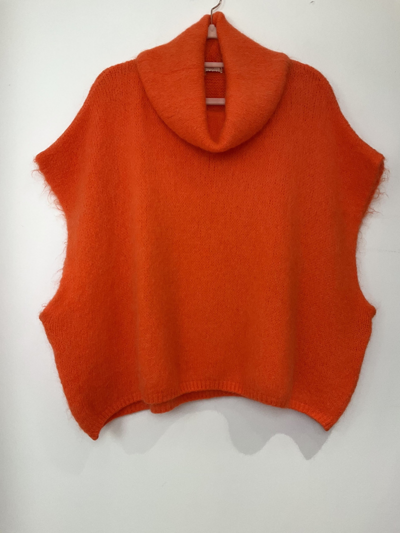 Wholesaler FANFAN - Sleeveless turtleneck sweater
