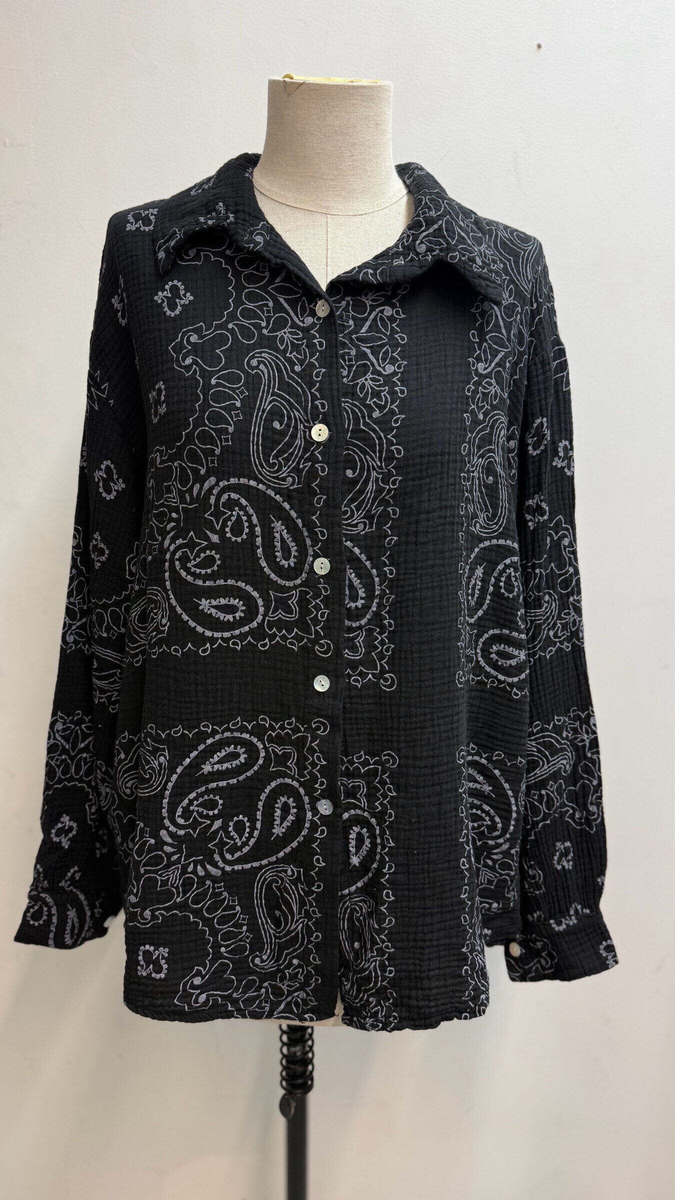 Wholesaler Farfalla - Printed long-sleeve blouse