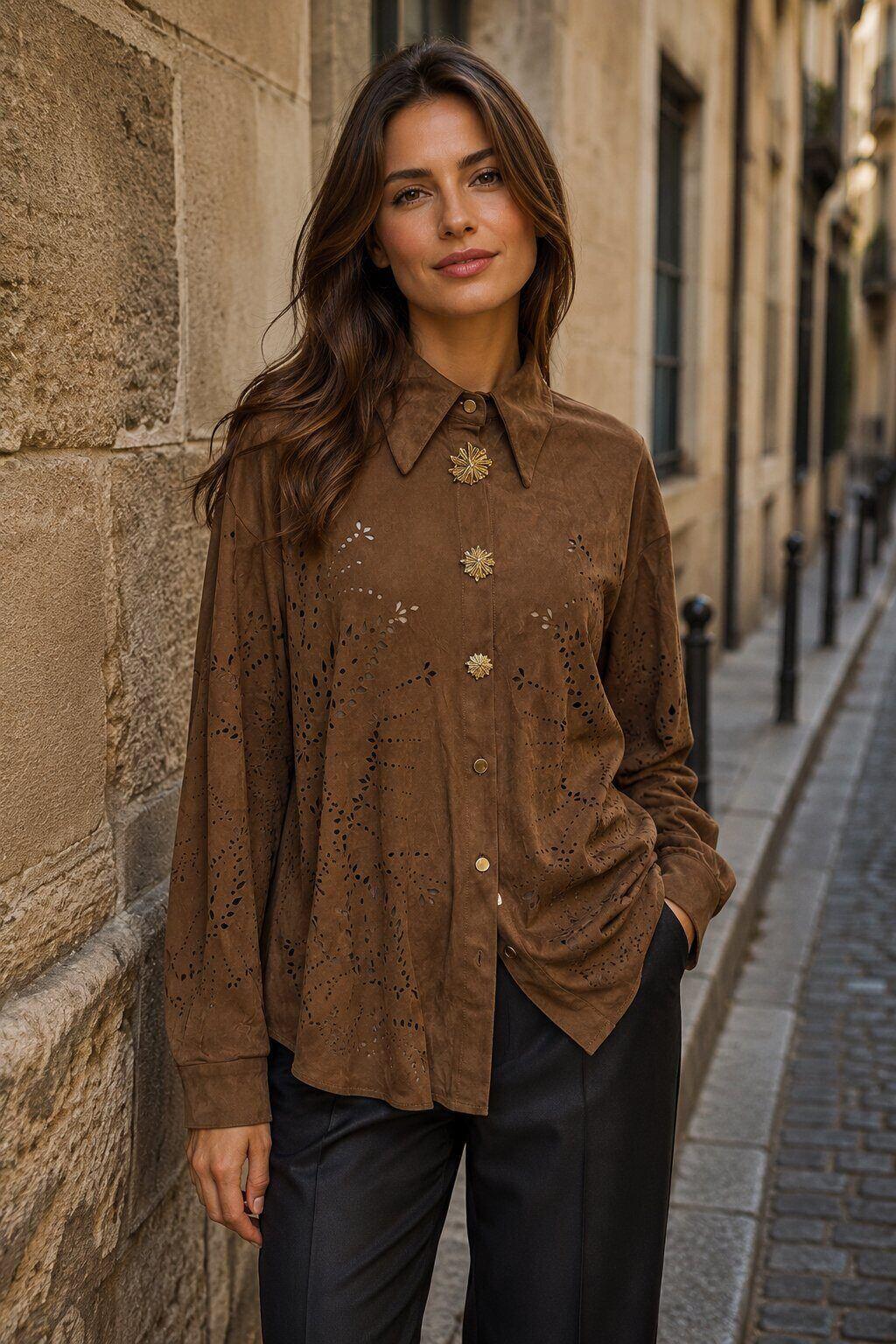 Grossiste Farfalla - Chemise à broderies et boutons bijoux