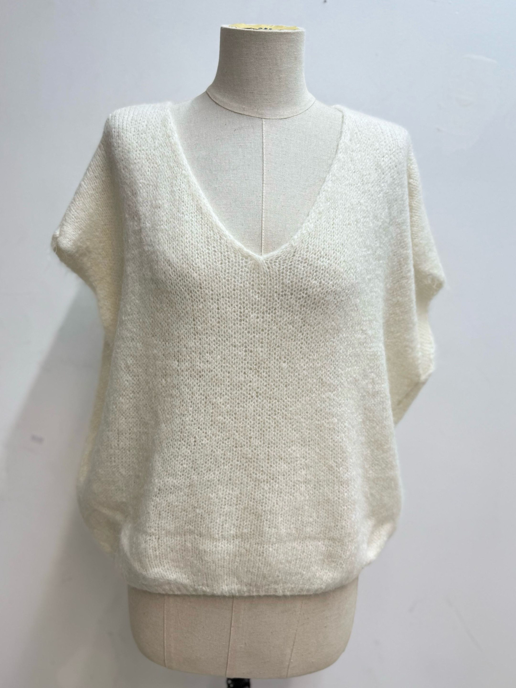Wholesaler Farfalla - Sleeveless V sweaters