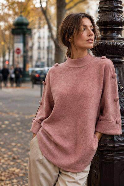 Großhändler Farfalla - Pullover mit verzierten Schultern Großhändler Farfalla - Pullover mit verzierten Schultern