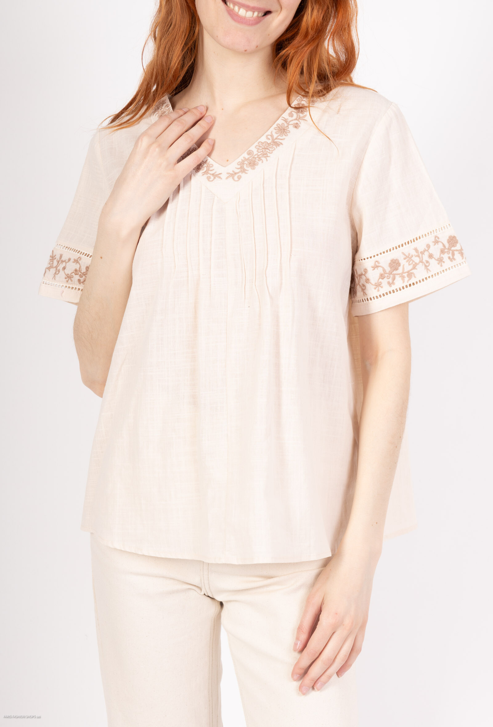 Wholesaler FASHION C&Z - V -neck blouse