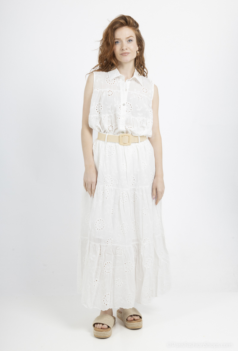 Wholesaler FASHION C&Z - English embroidery skirt