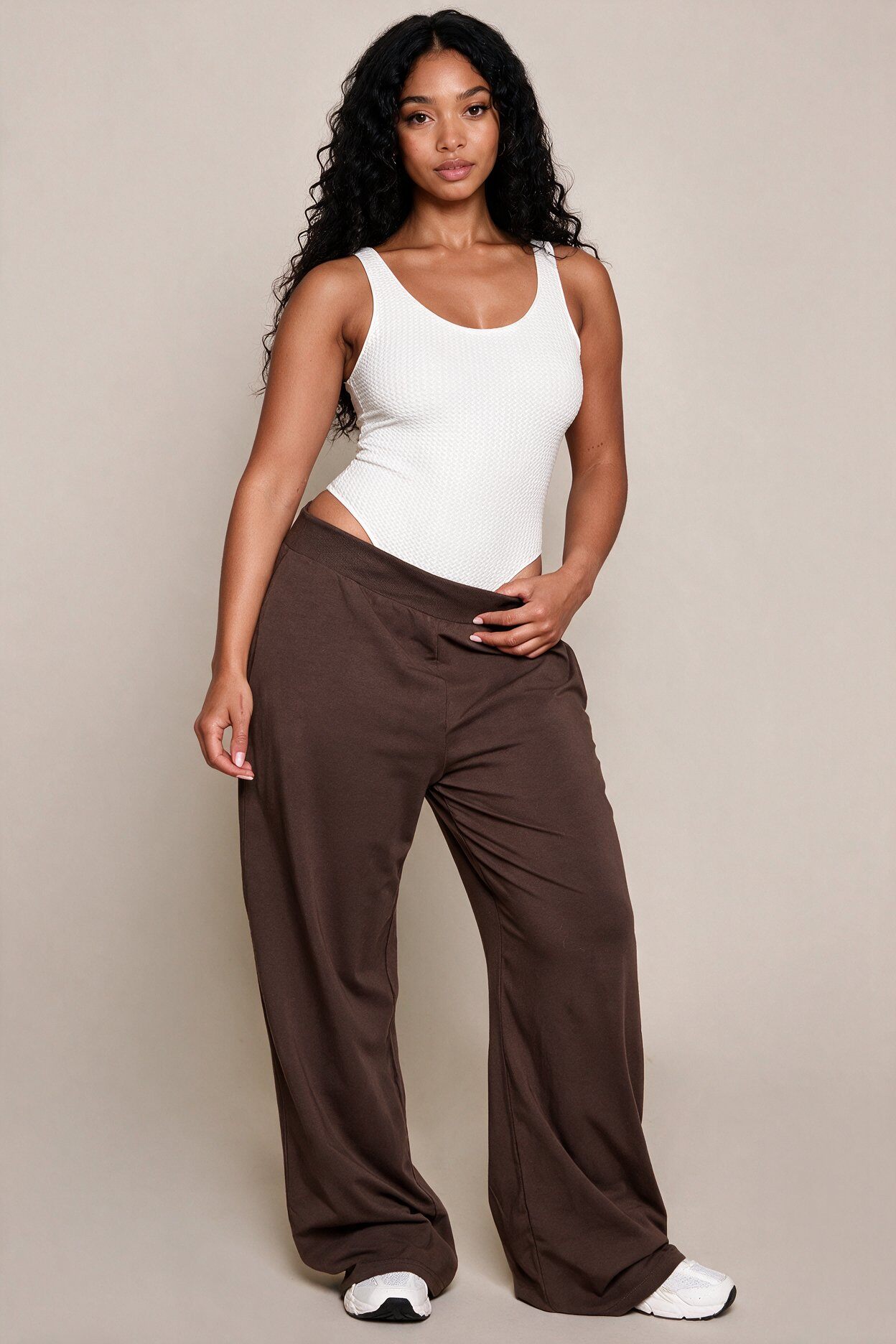 Grossiste FASHION SELECT - Body côtelé à encolure dégagée