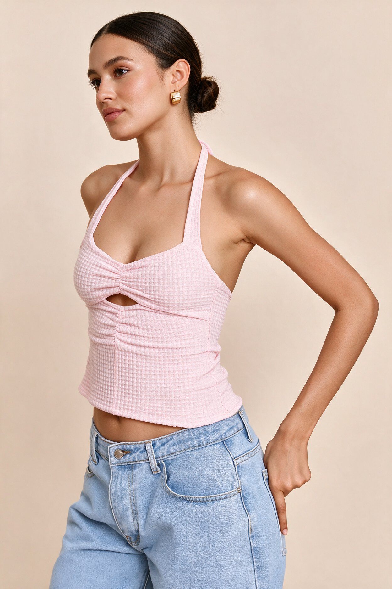Grossiste FASHION SELECT - Top dos nu froncé à découpe