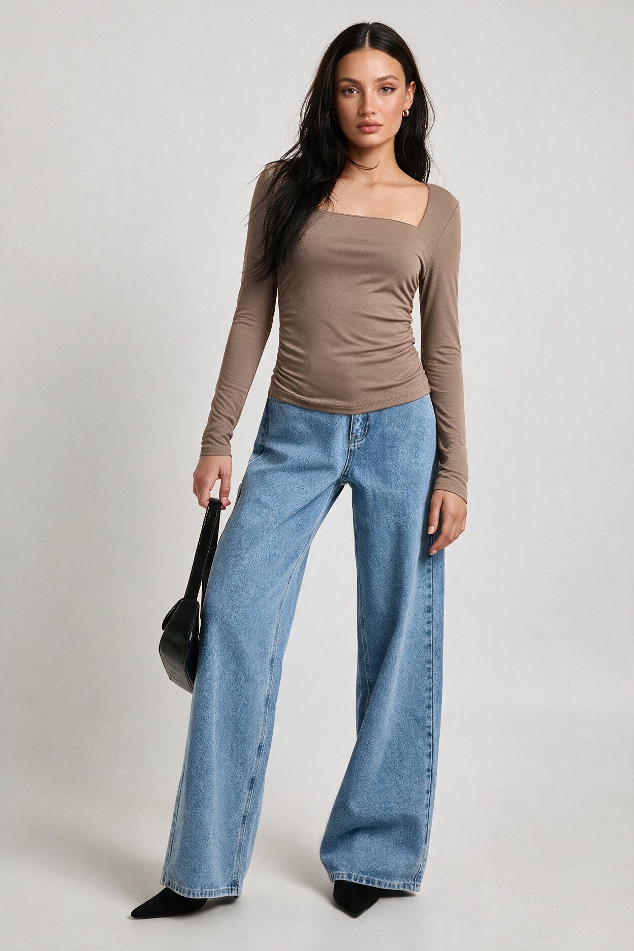 Wholesaler FASHION SELECT - Fitted long-sleeve crew neck top