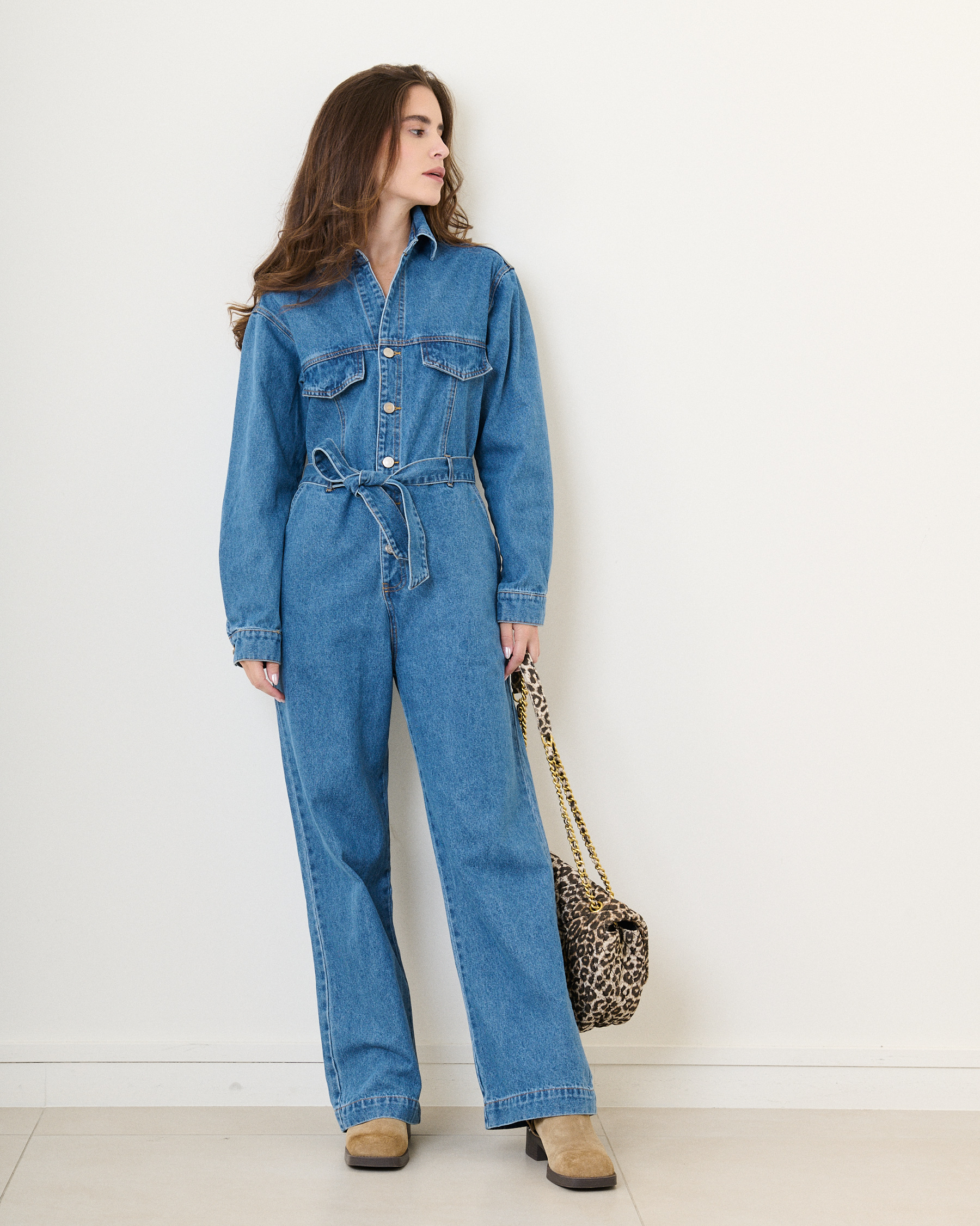 Wholesaler Feelkoo - Wide-leg washed denim jumpsuit