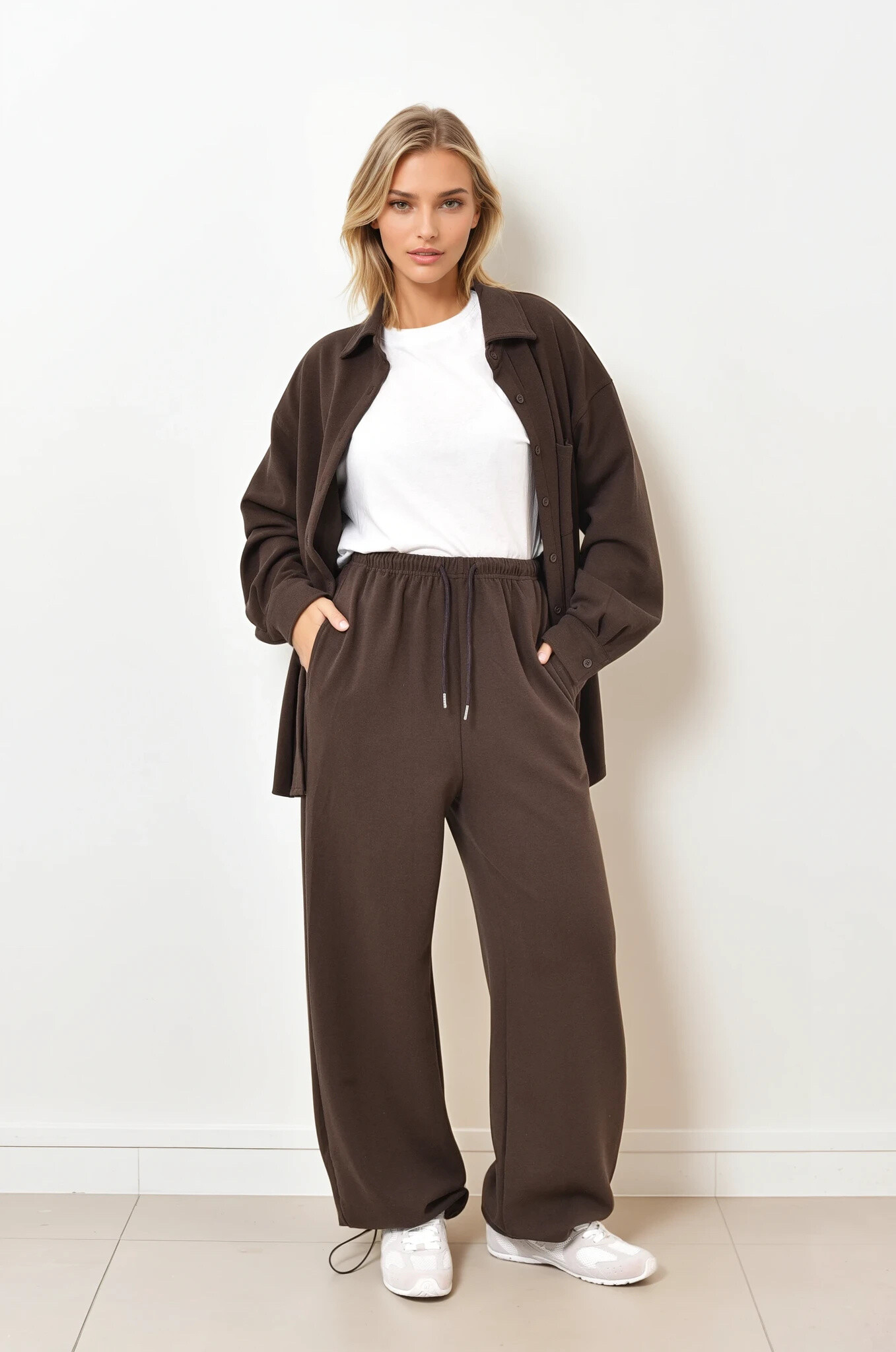 Wholesaler Feelkoo - Jogging pants and jacket set