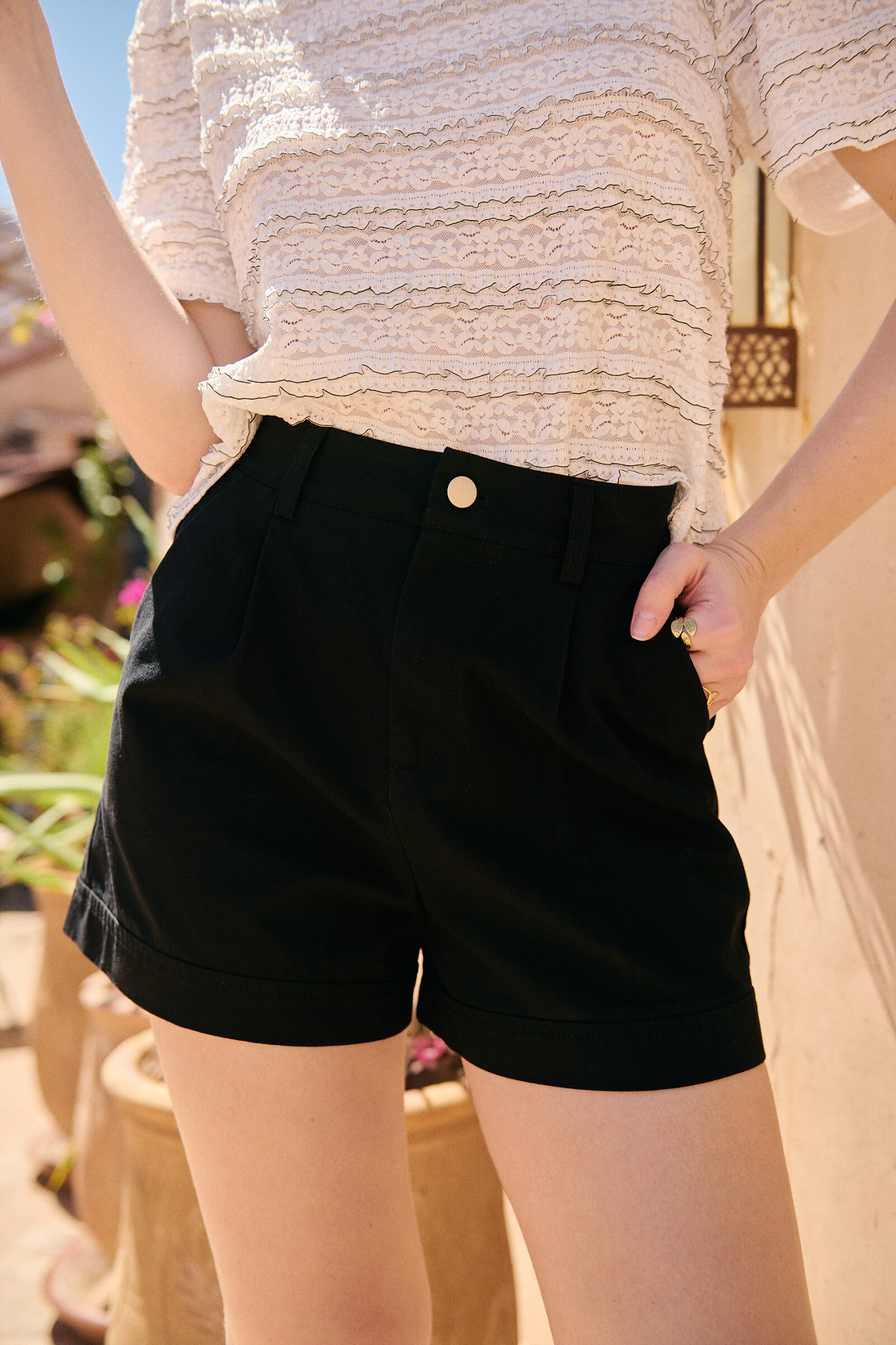 Grossiste Feelkoo - Short en coton avec ceinture