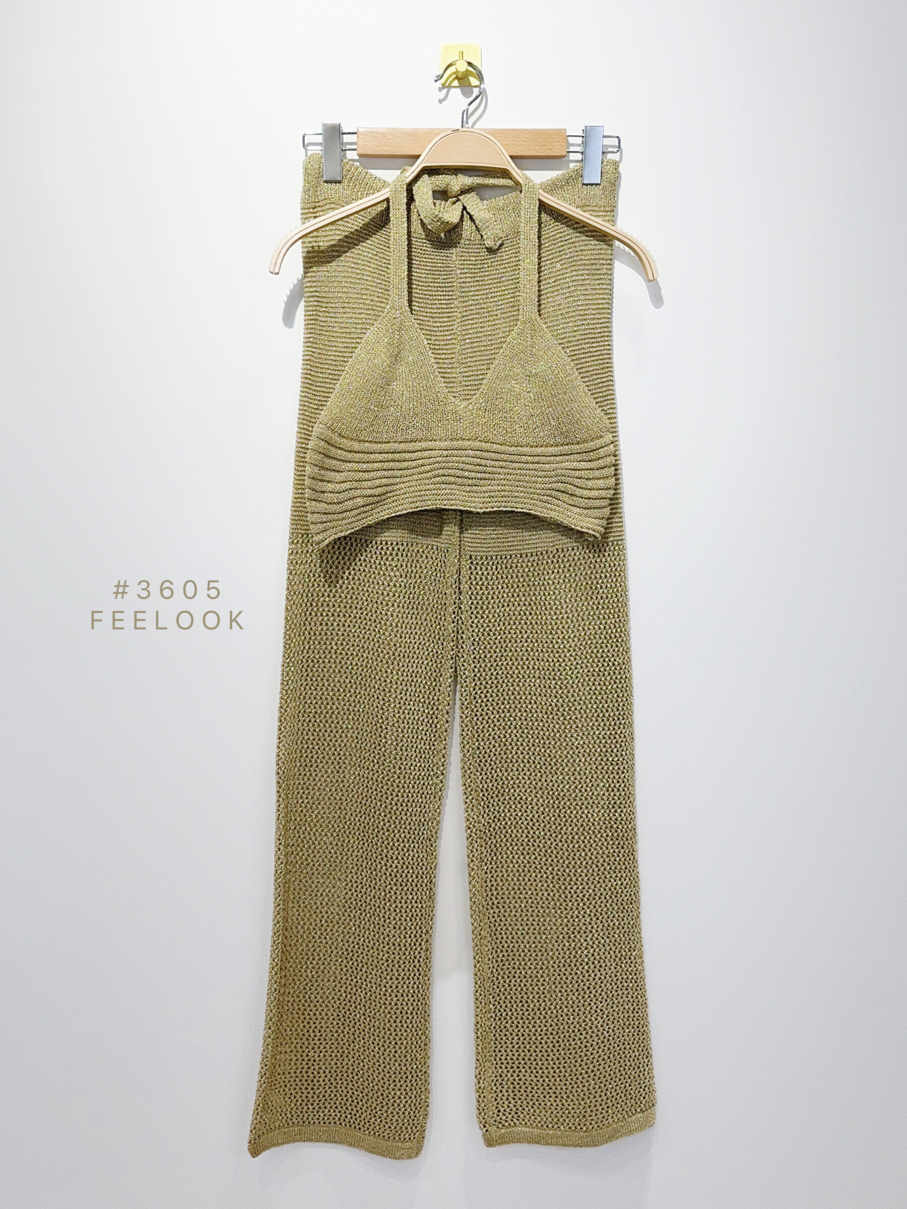 Grossista FEELOOK - Elegante Set in Maglia Lurex - Comfort e Stile Due Pezzi