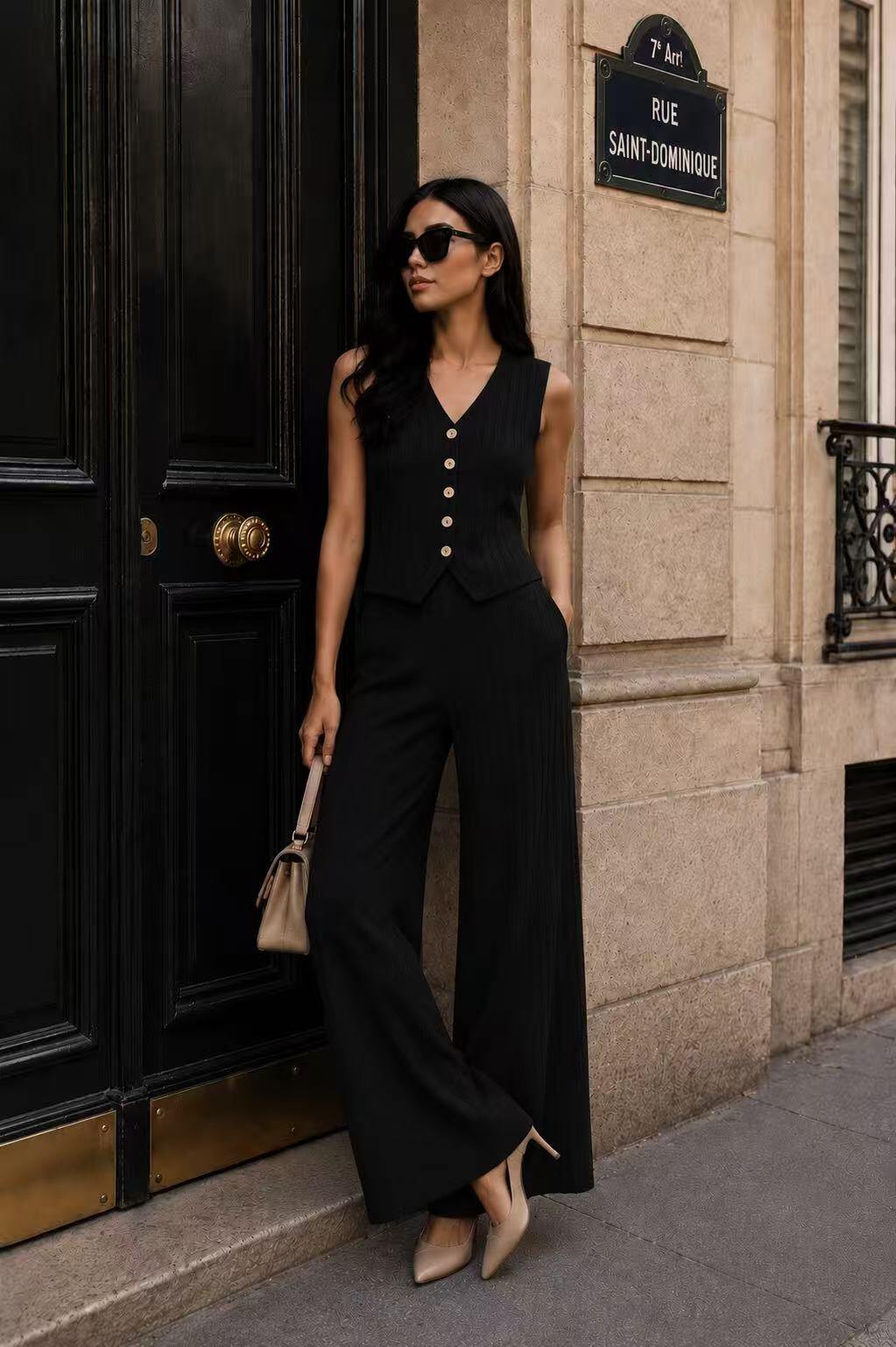 Ensemble 2 Pièces Femme Col V Profond + Short Large – Taille Haute, Fentes Latérales, Style Décontracté Chic