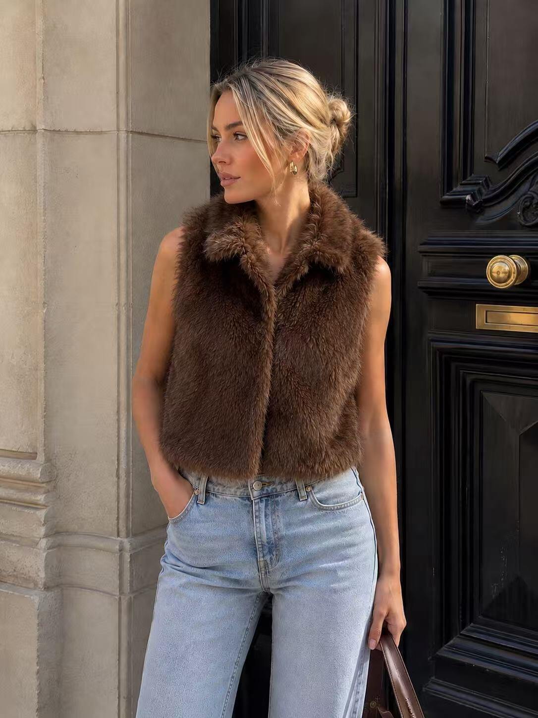 Grossiste FEELOOK - Gilet en fourrure sans manches avec poches et col